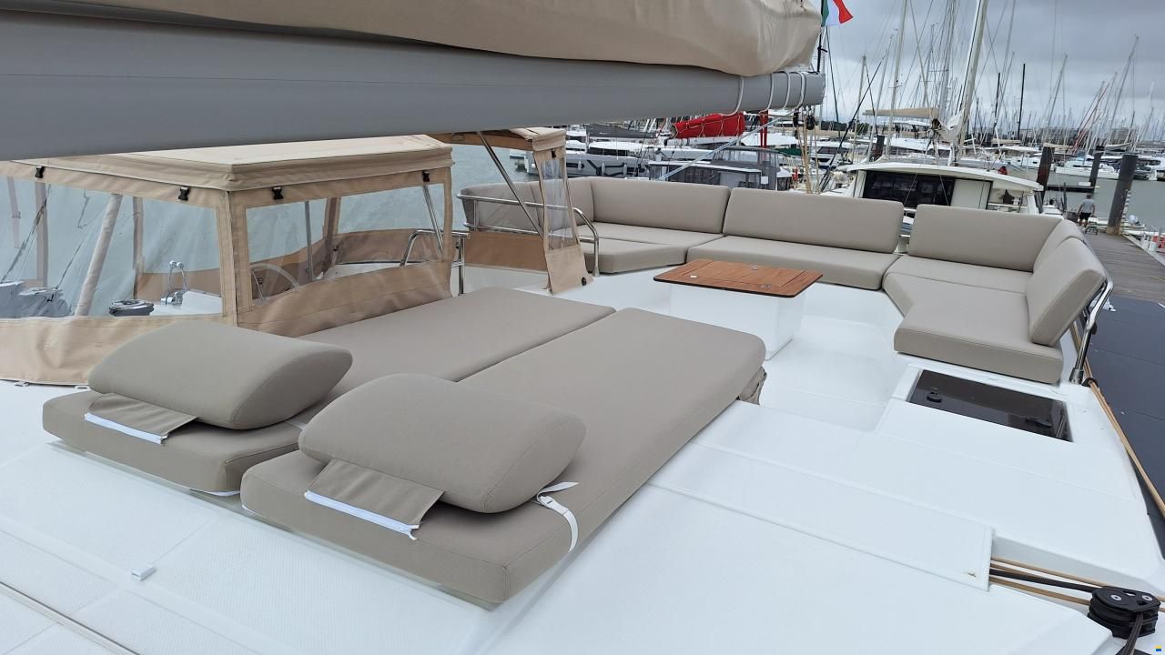 Fountaine Pajot AURA 51