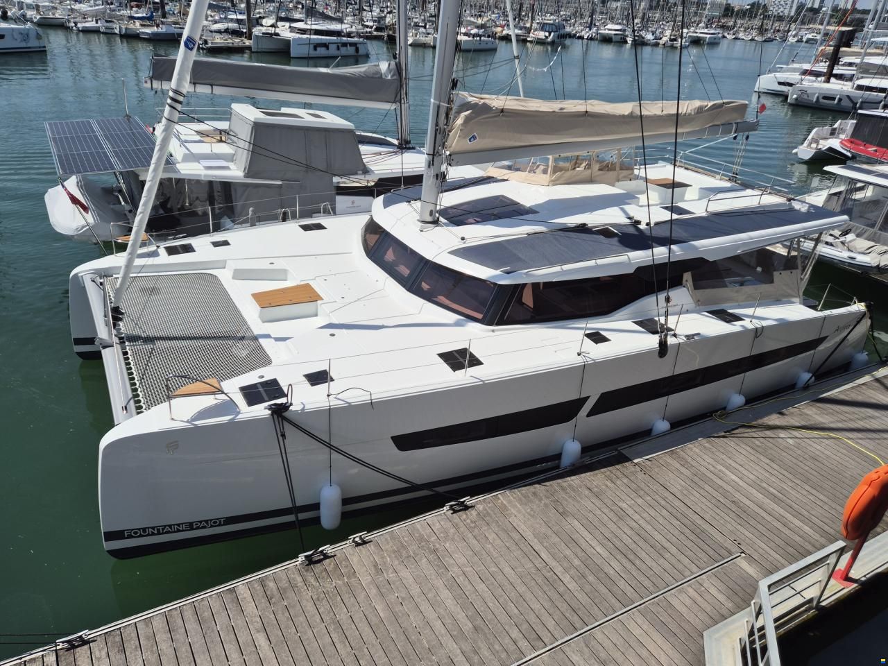 Fountaine Pajot AURA 51