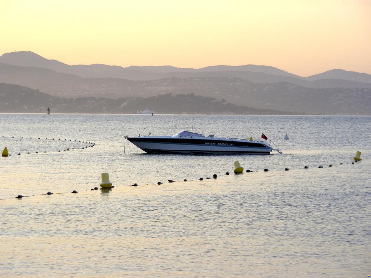 Offshorer Marine Offshorer Monte-Carlo 30’