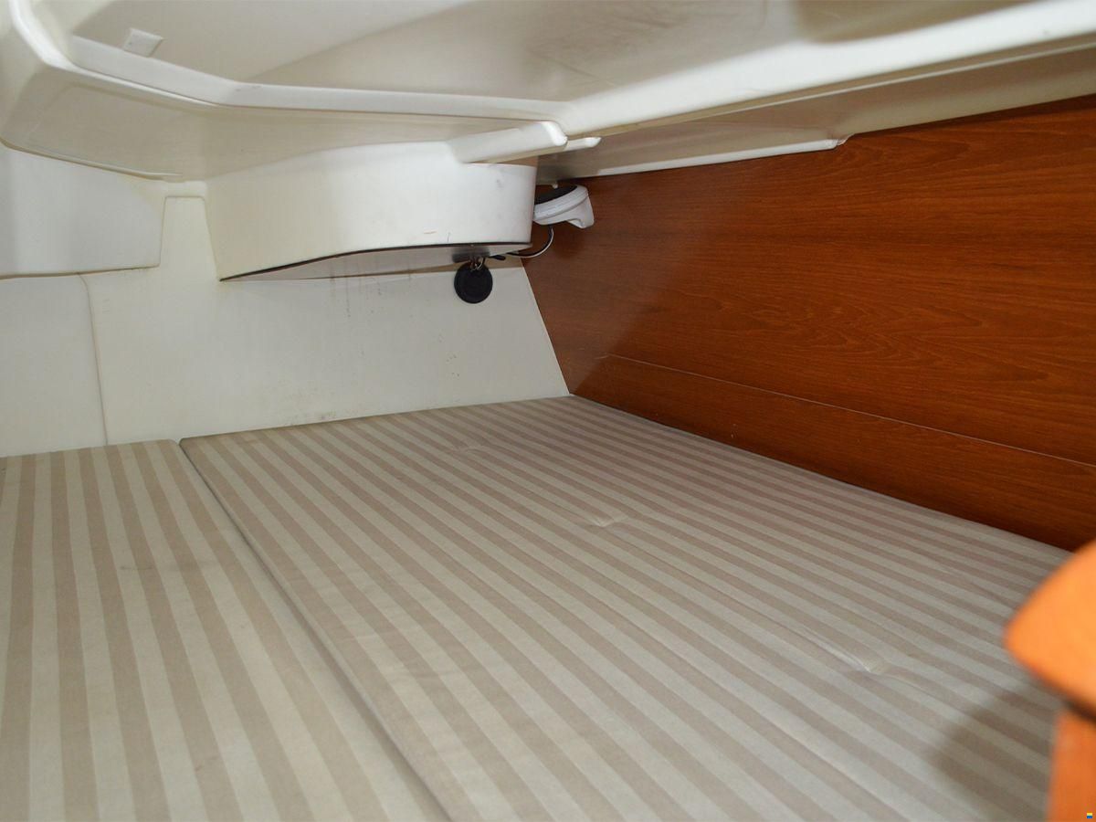 Jeanneau Sun Odyssey 35