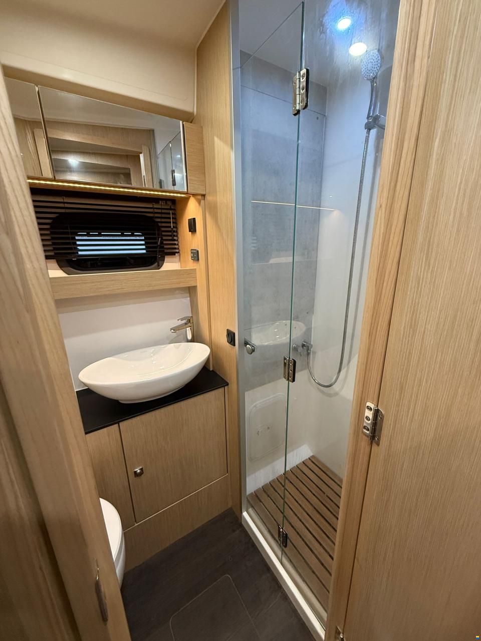 Bavaria SR 41 HT