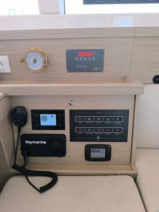 Lagoon 40