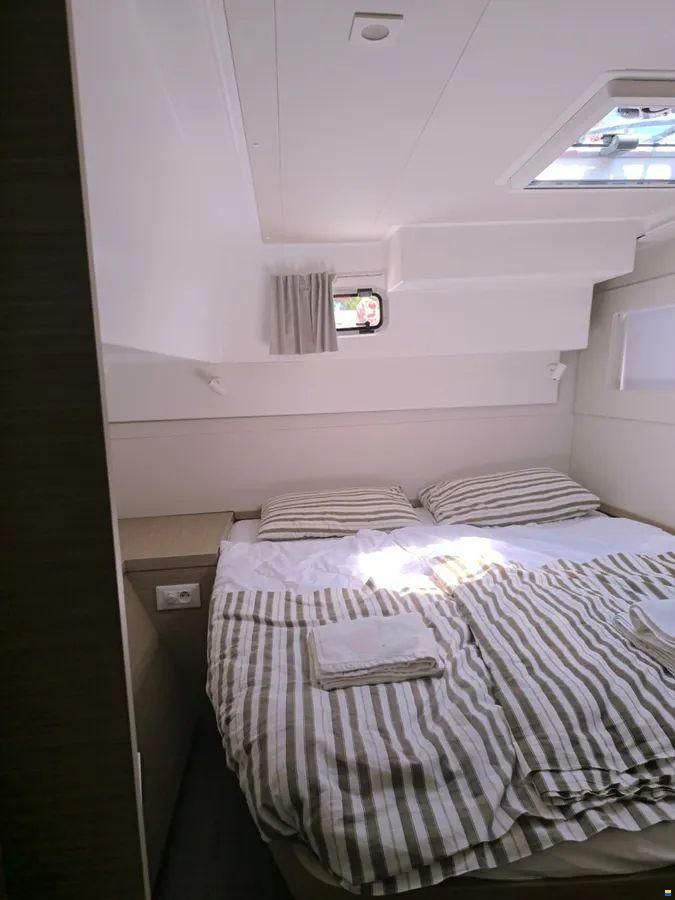 Lagoon 40