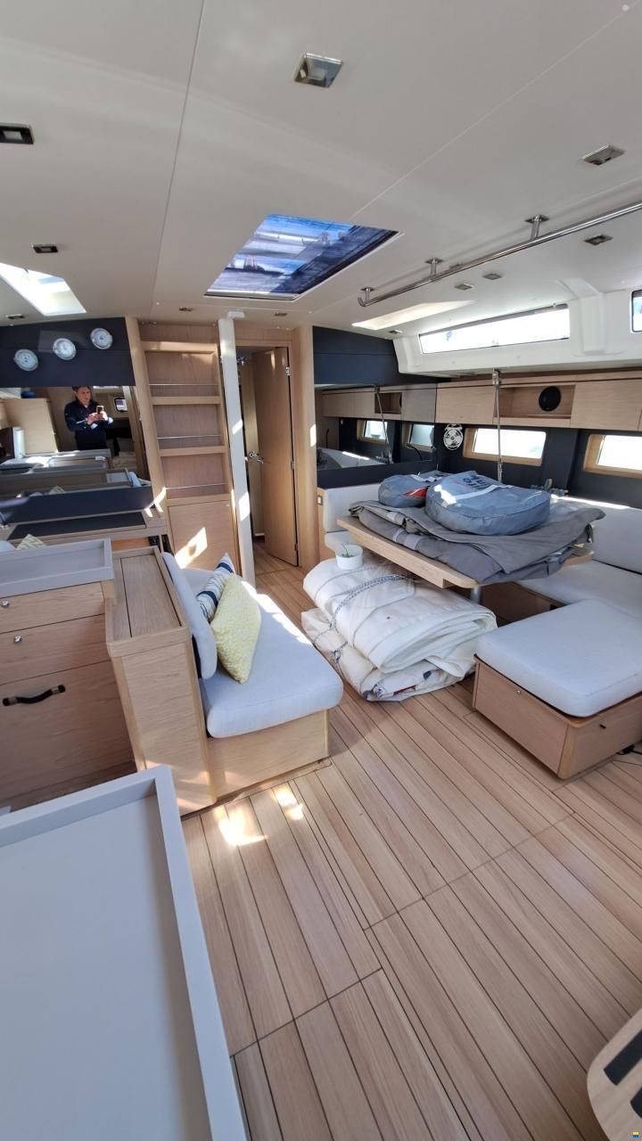 Beneteau Oceanis 51.1