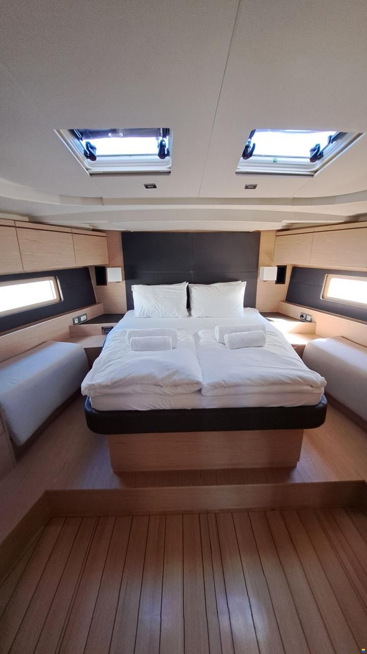 Beneteau Oceanis 51.1
