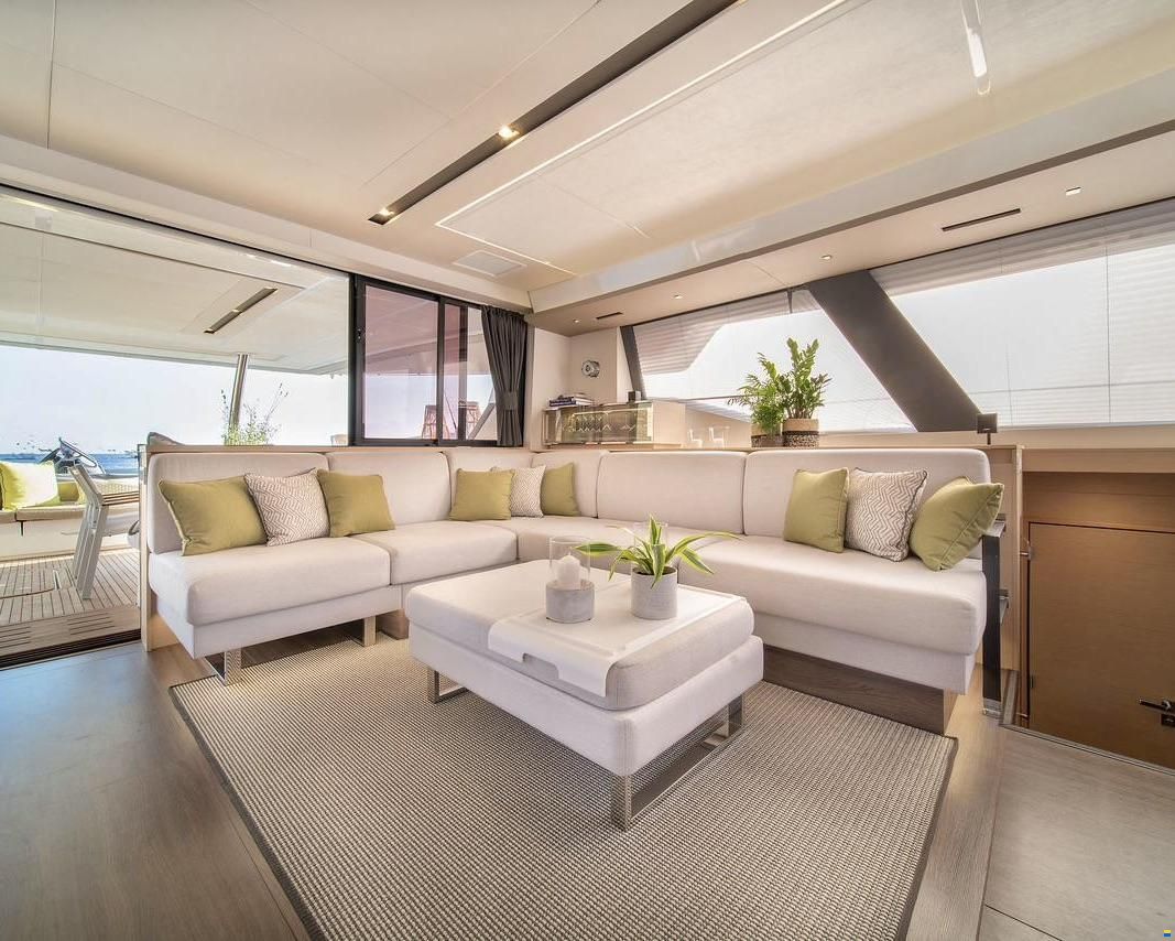 Fountaine Pajot Alegria 67