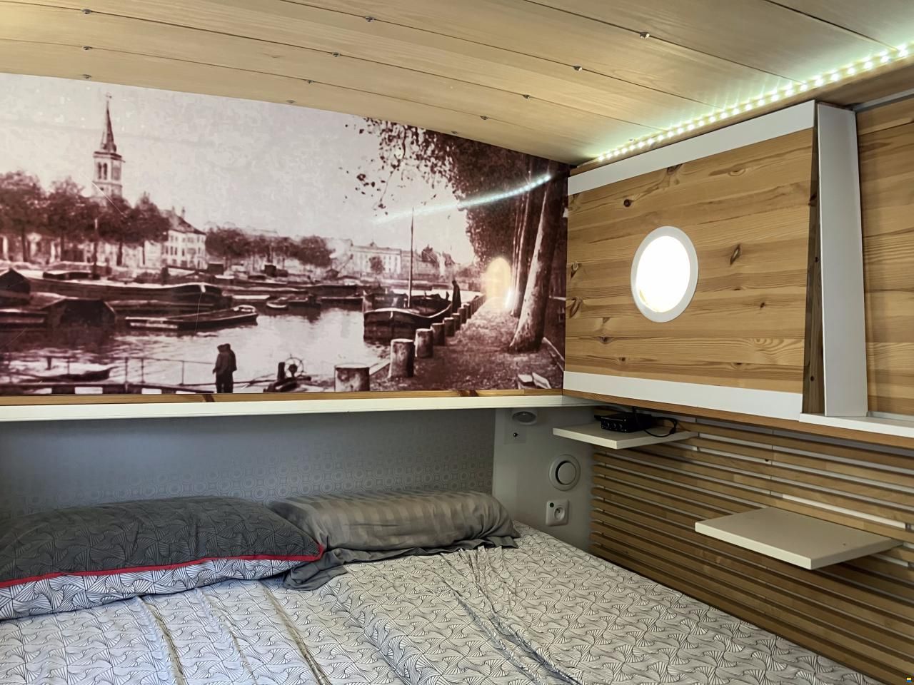Locaboat P&eacute;nichette