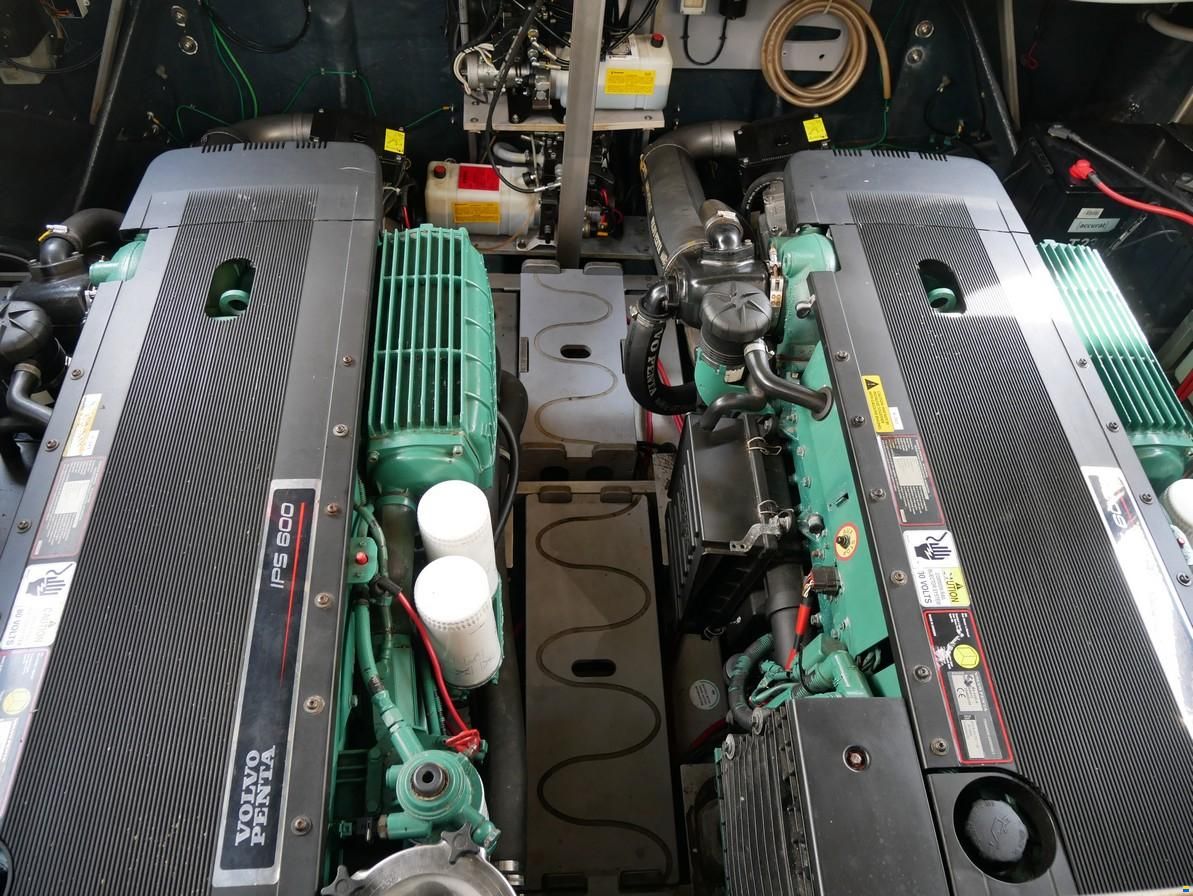Cranchi Mediterranee 43
