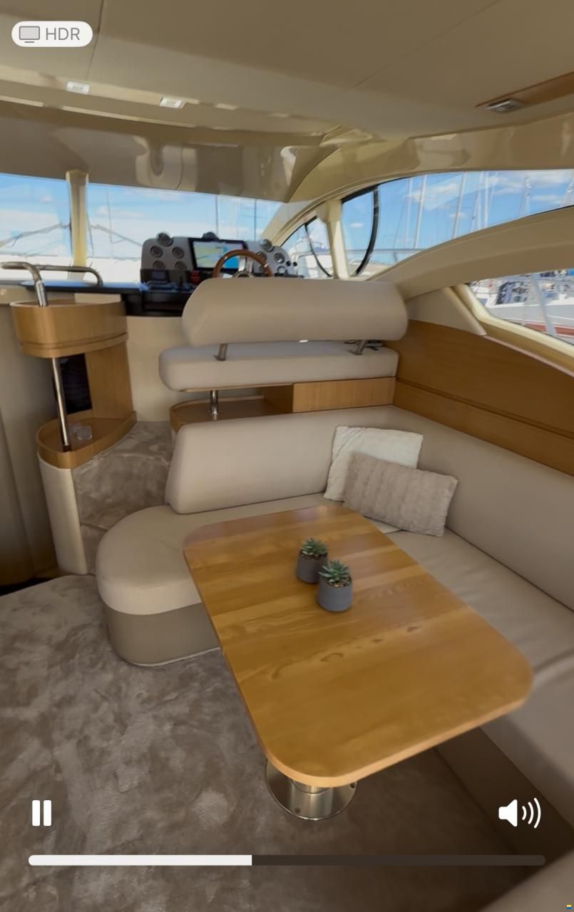 Azimut 43 Flybridge