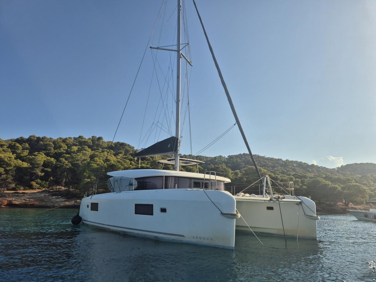 Lagoon 42