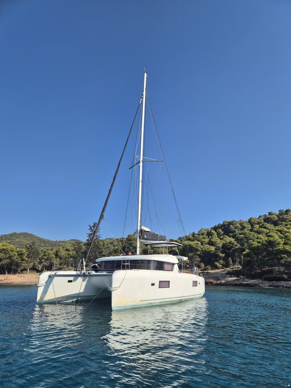 Lagoon 42