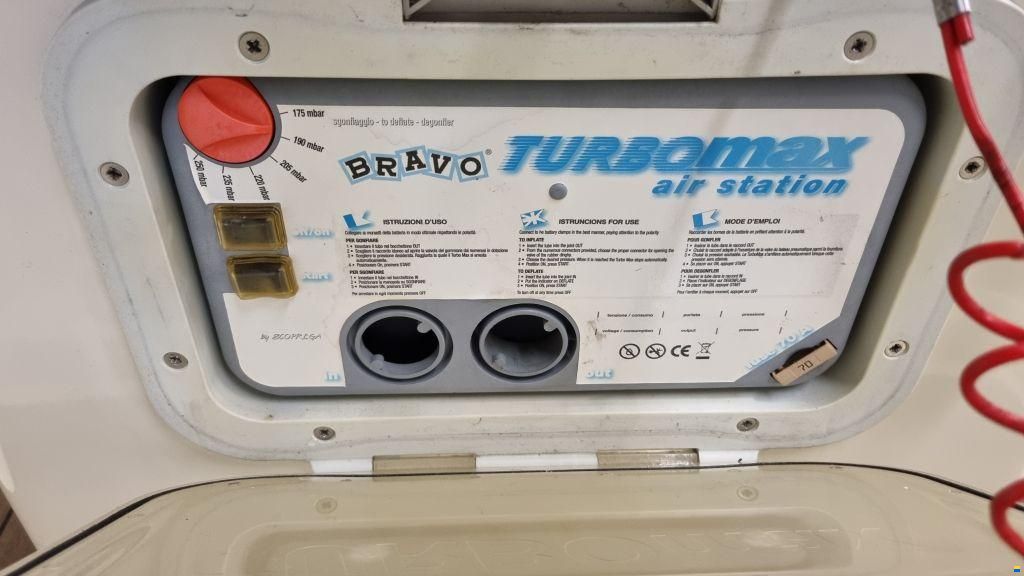 Scanner Envy 710 RIB 300pk met trailer