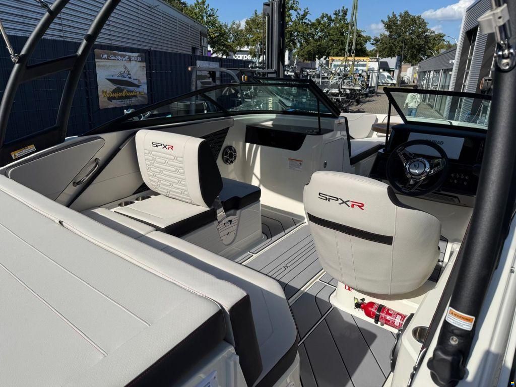 Sea Ray SPX 190