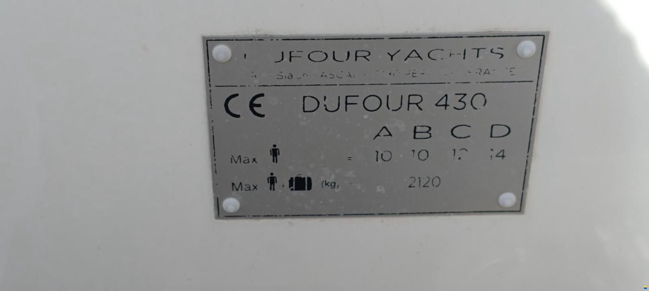 Dufour 430 GL