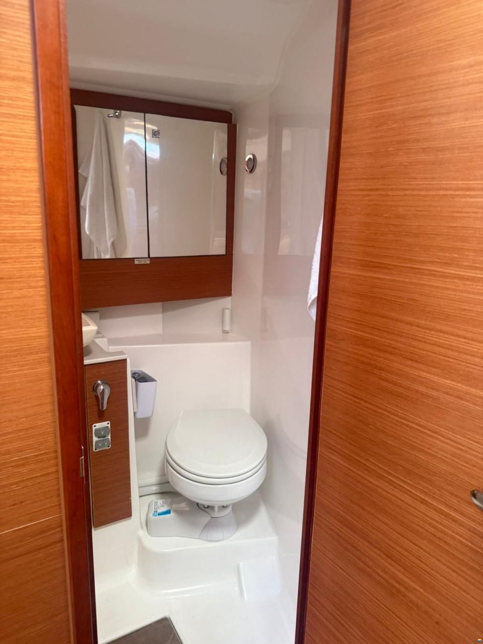 Dufour 430 GL