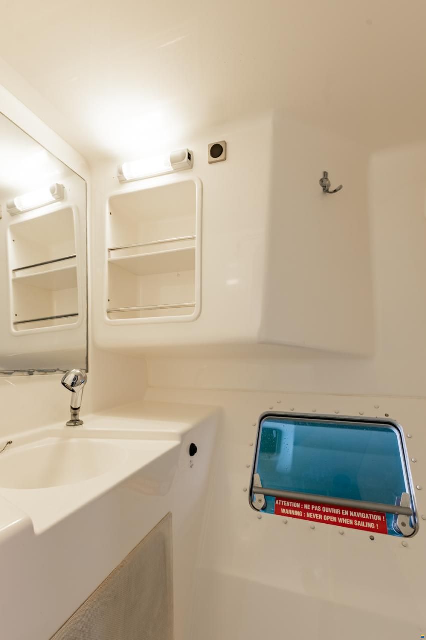 Fountaine Pajot Lavezzi 40