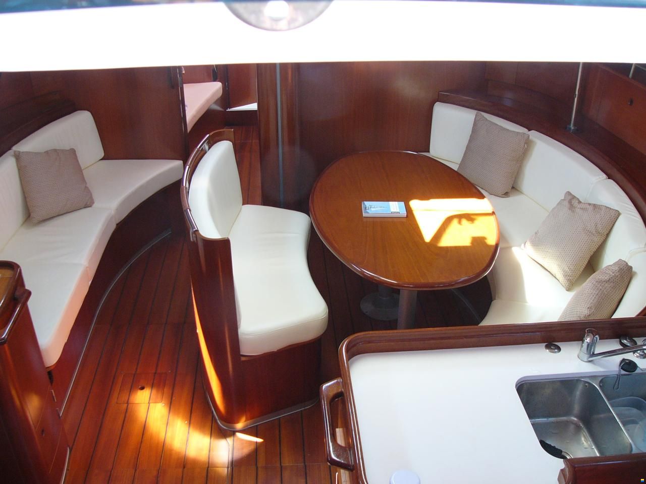 Beneteau First 47.7