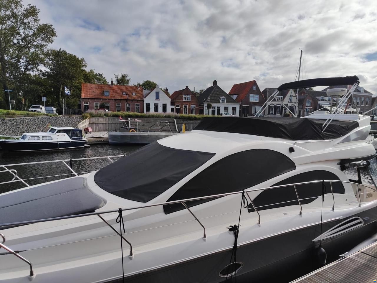 Astondoa 43 Flybridge GLX