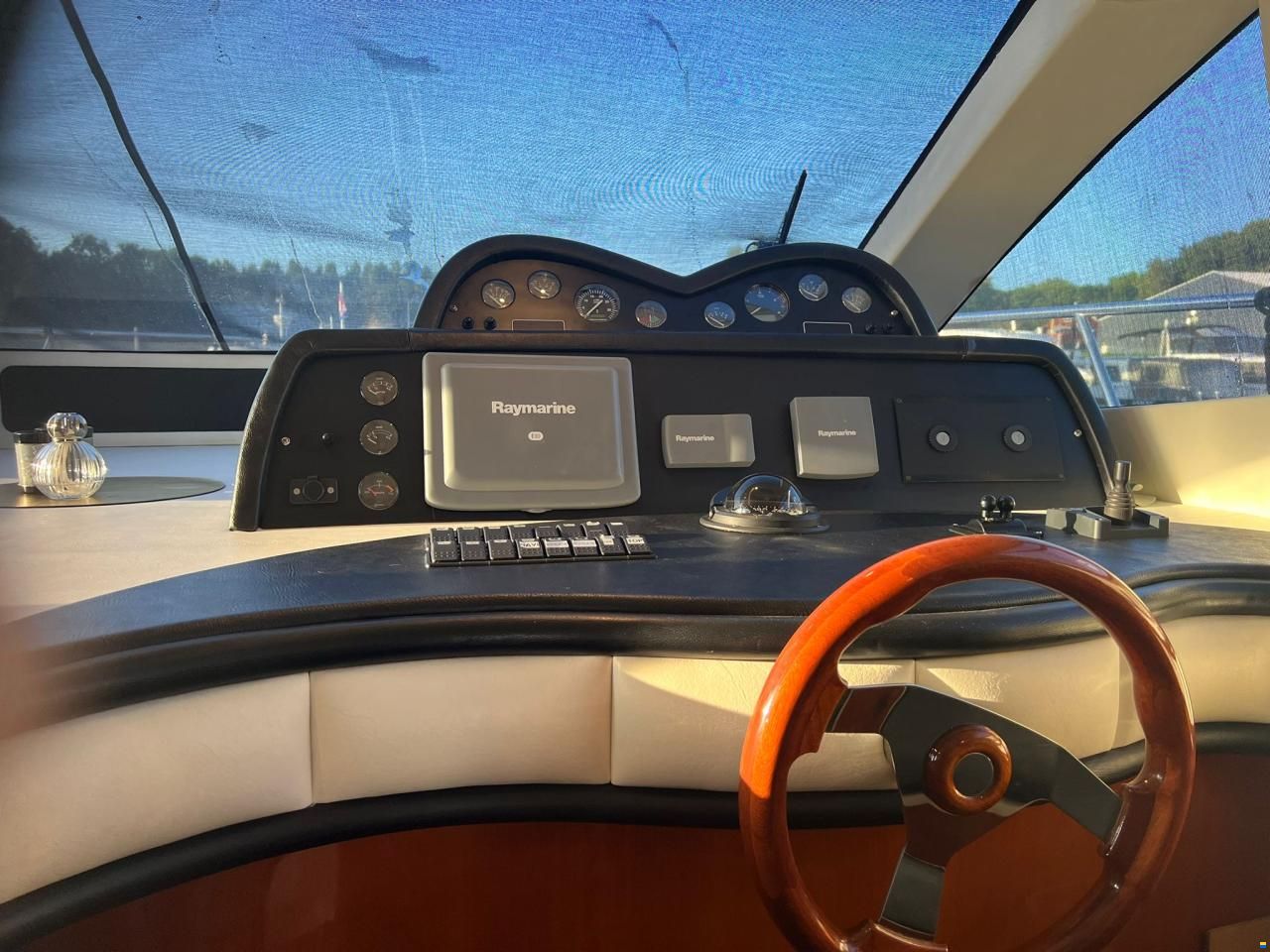 Astondoa 43 Flybridge GLX