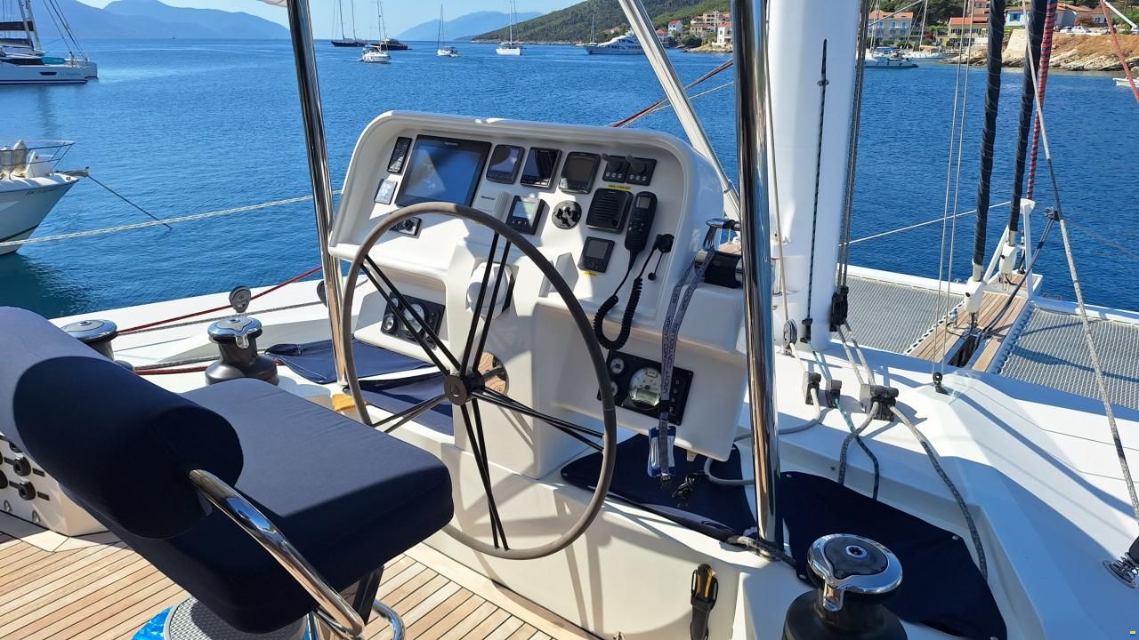 Sunreef 60 Loft Owner's Version