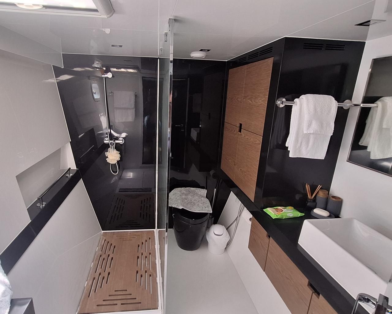 Sunreef 60 Loft Owner's Version