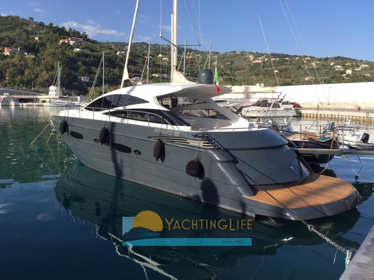 Pershing 56'