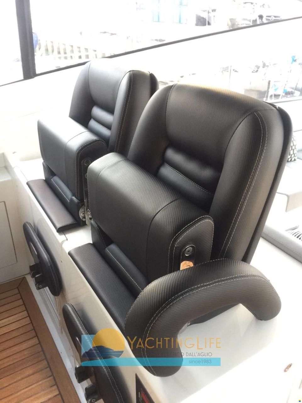 Pershing 56'