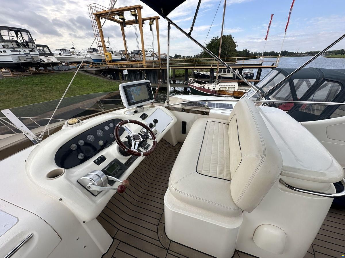 Sunseeker Manhattan 48