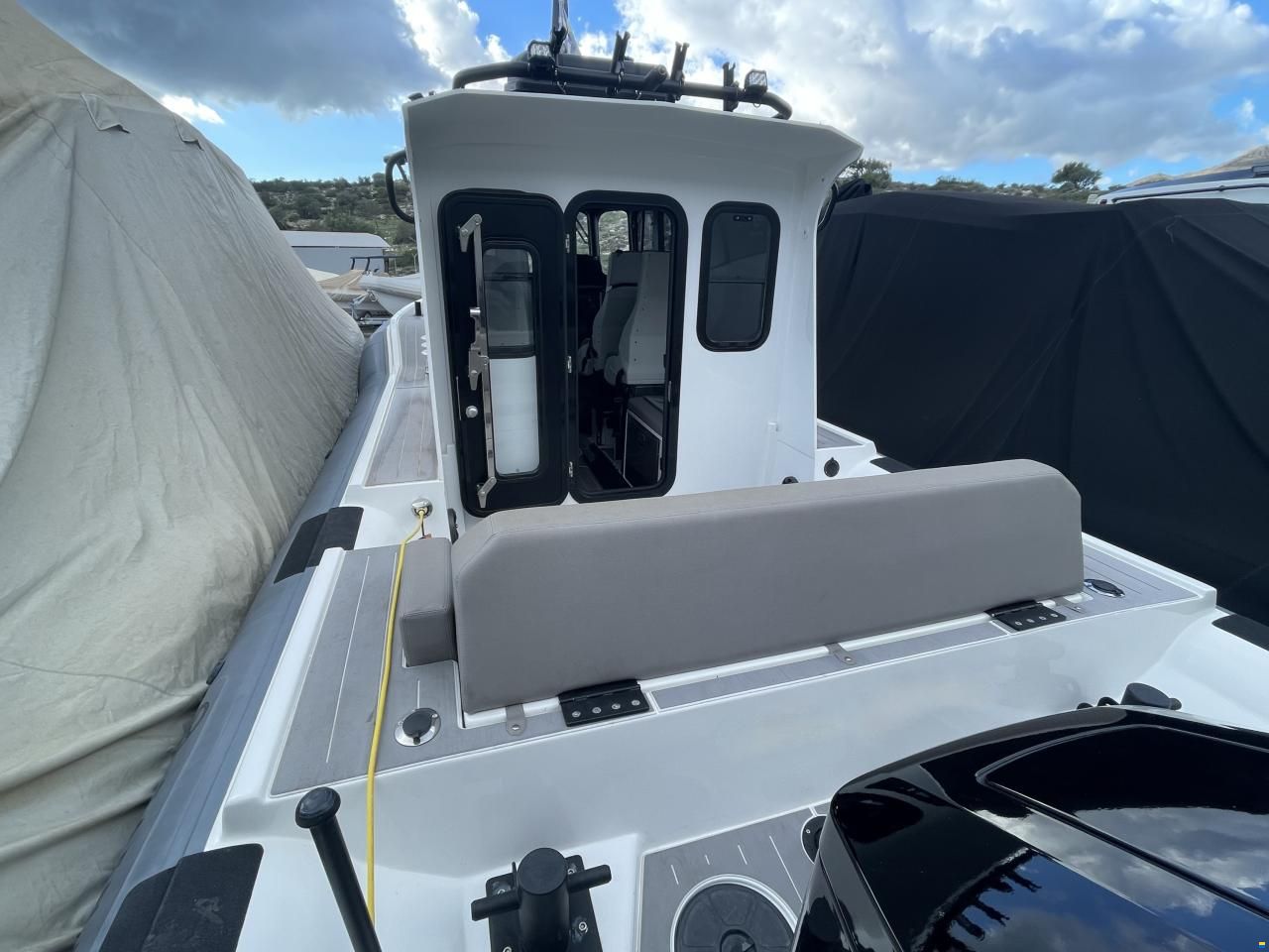Rafnar 1200 Cross Cabin