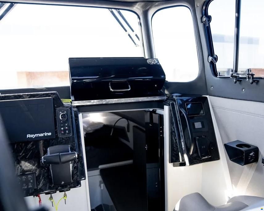 Rafnar 1200 Cross Cabin