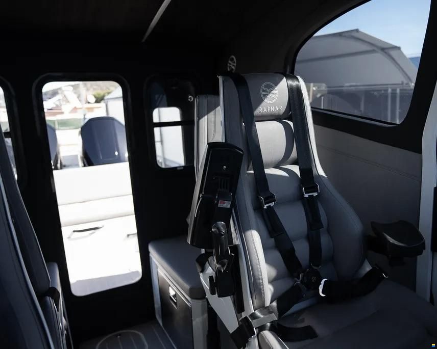 Rafnar 1200 Cross Cabin