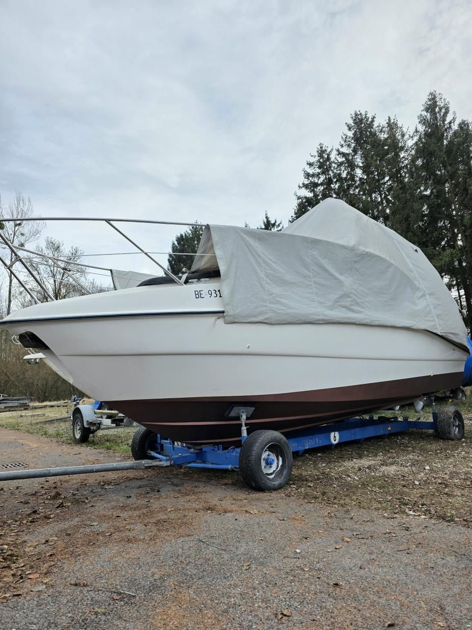 Sealine S23