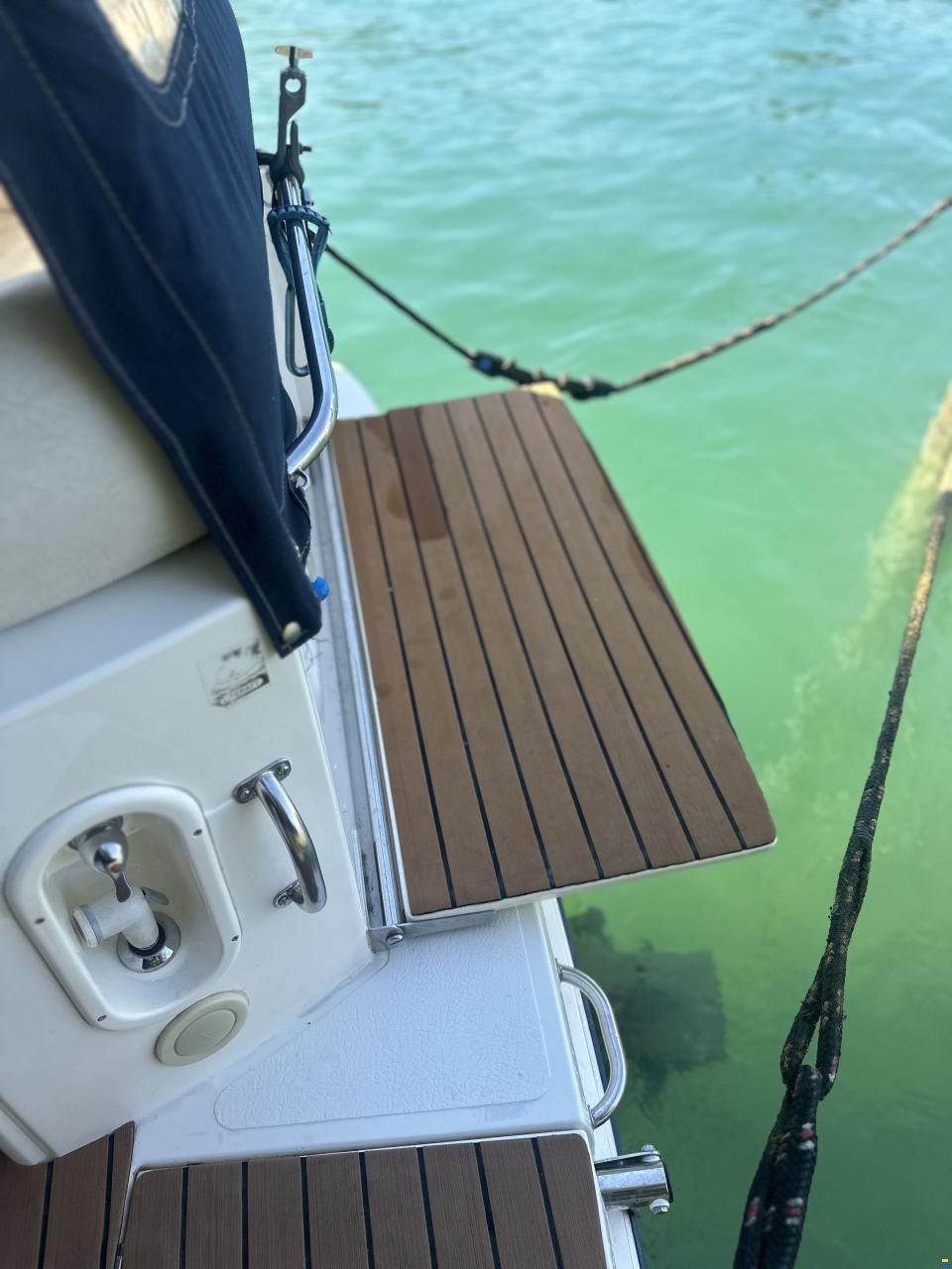Sealine S23
