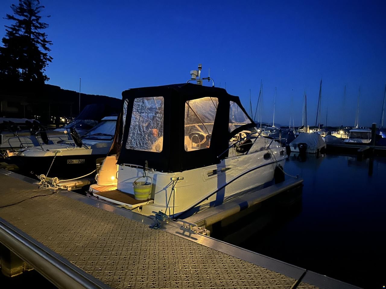 Sealine S23