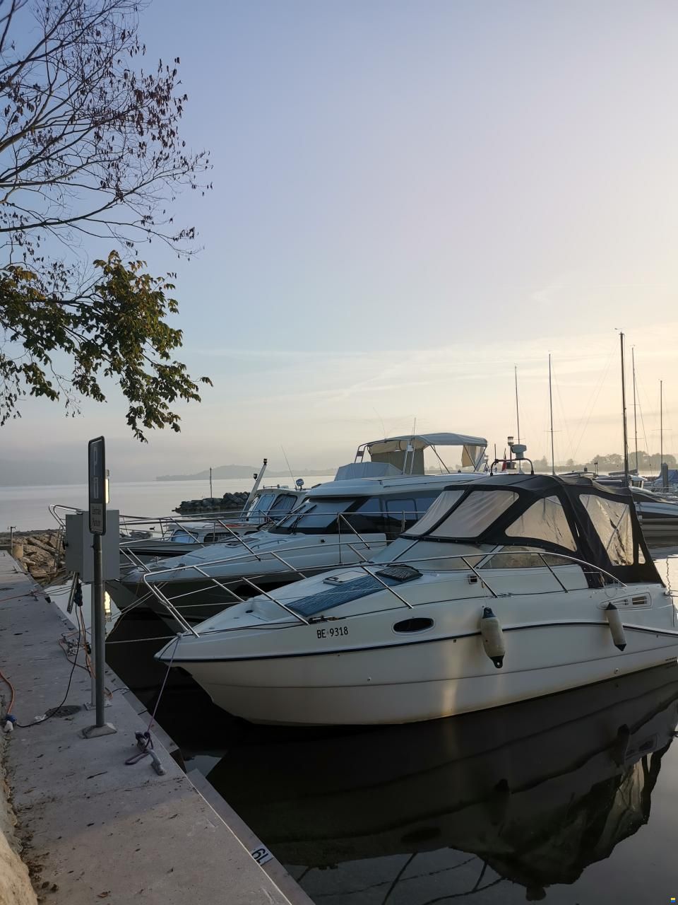 Sealine S23