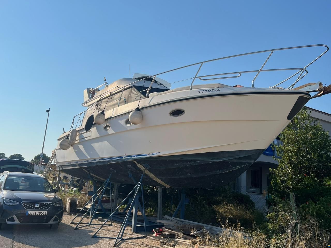 Azimut Flybridge 37