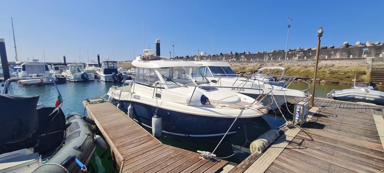 Jeanneau Merry Fisher 725