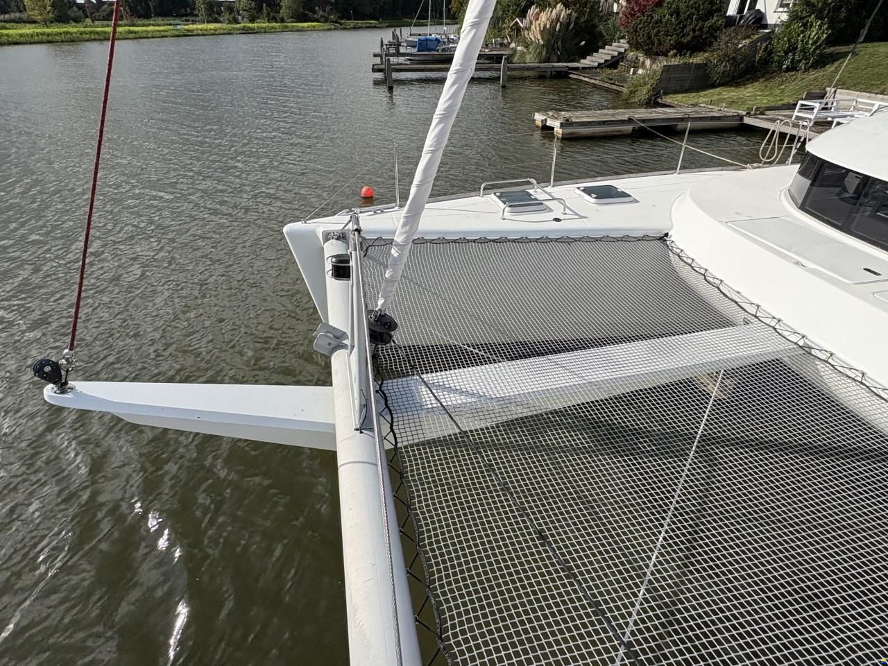 Lagoon 410