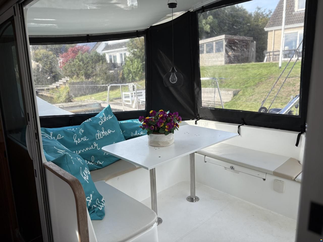 Lagoon 410