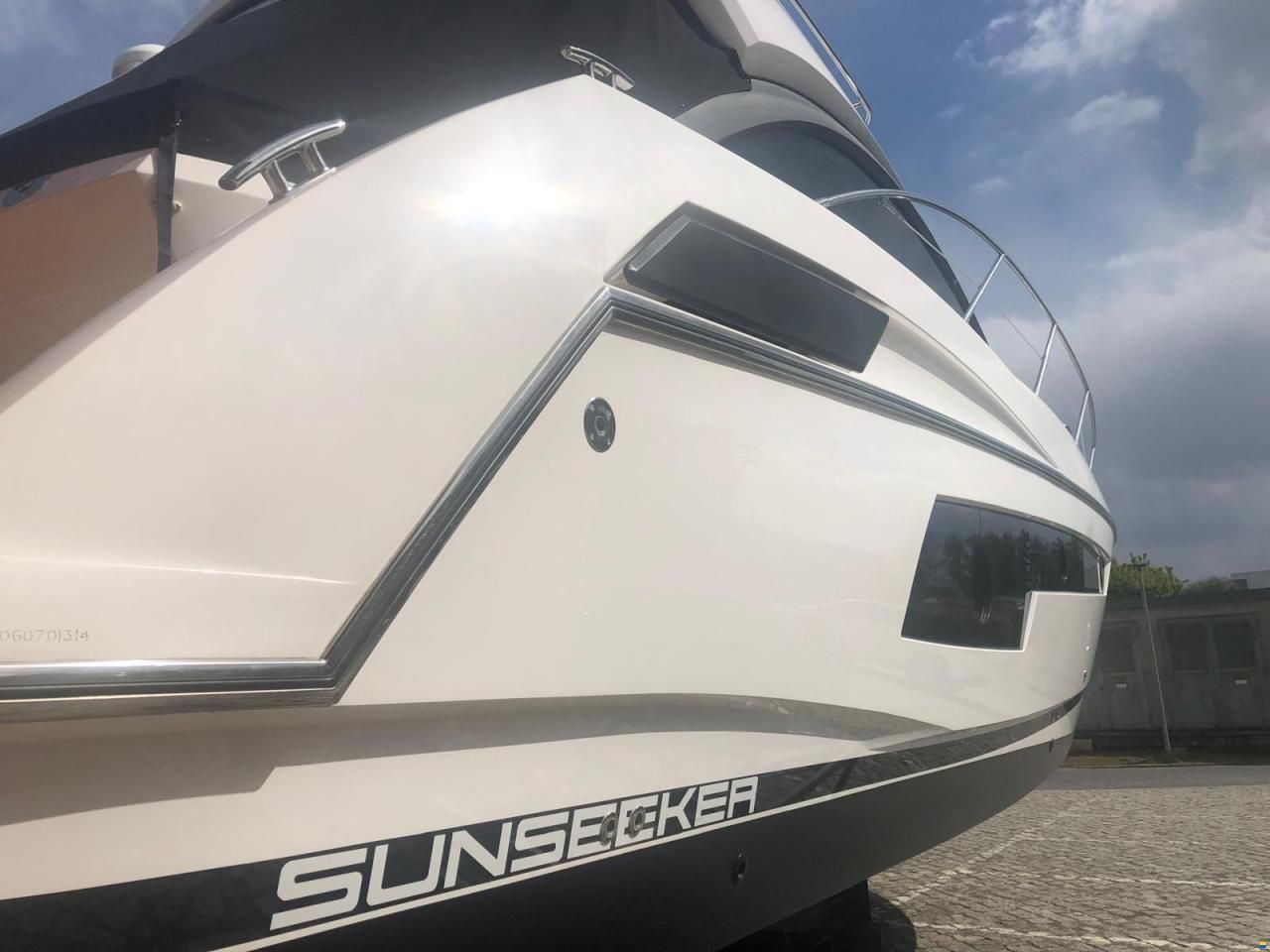 Sunseeker Portofino 40