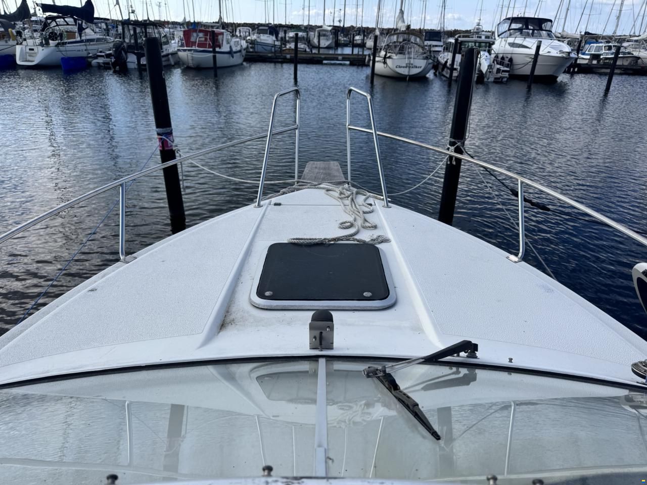 Marex 7100 Sport Cruiser