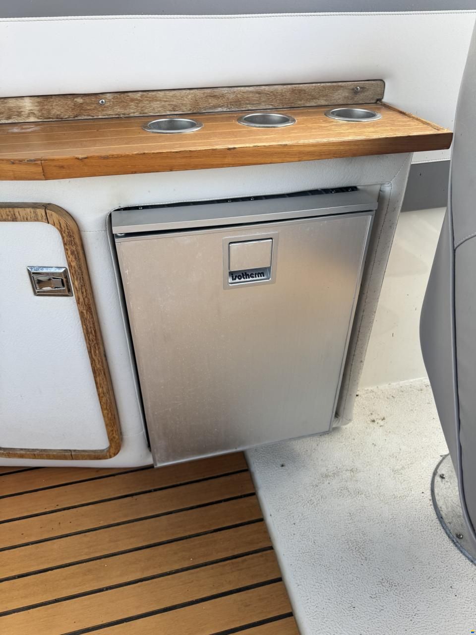 Marex 7100 Sport Cruiser