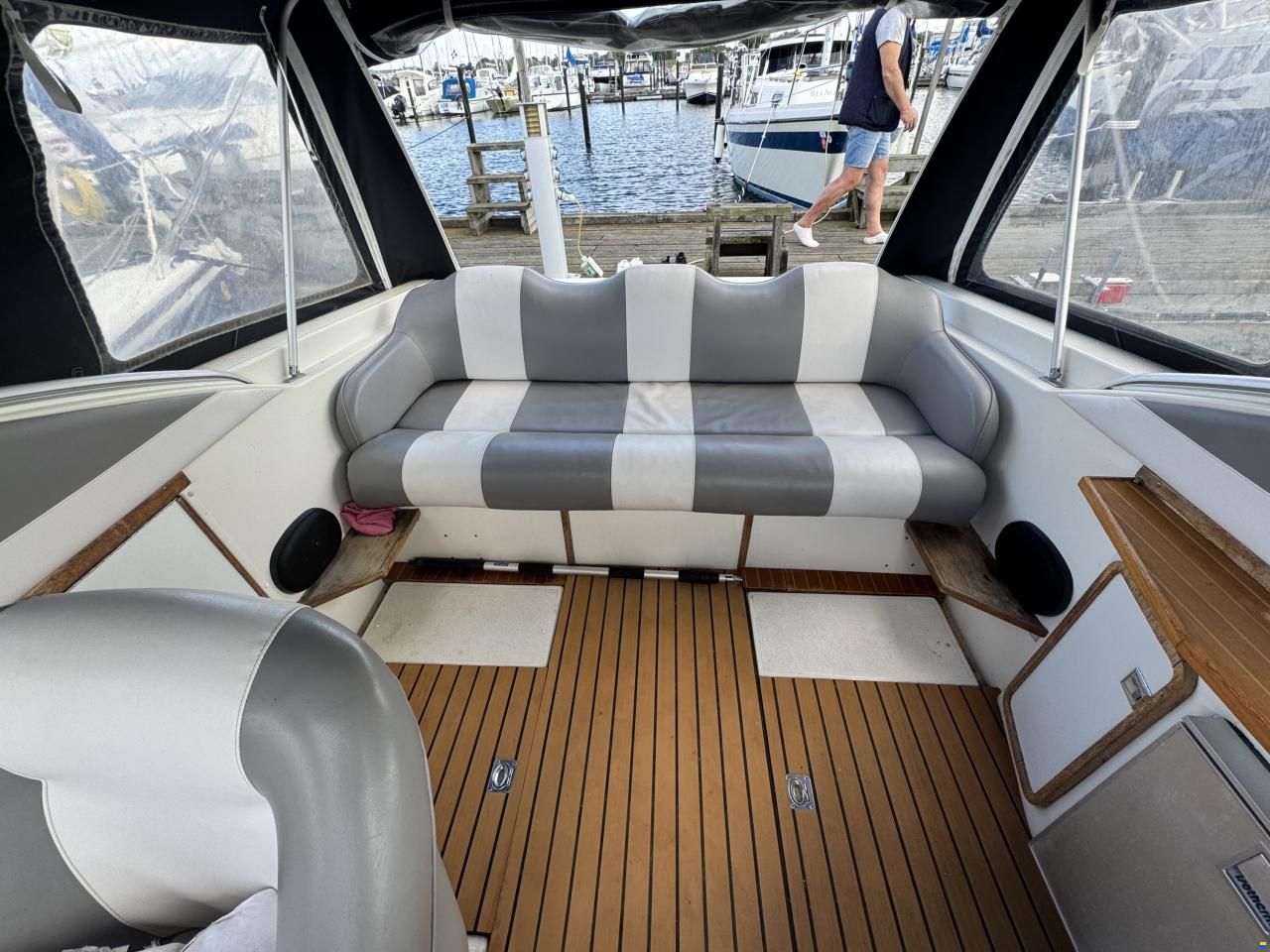 Marex 7100 Sport Cruiser