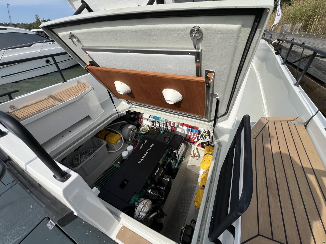 Sargo 28 Explorer