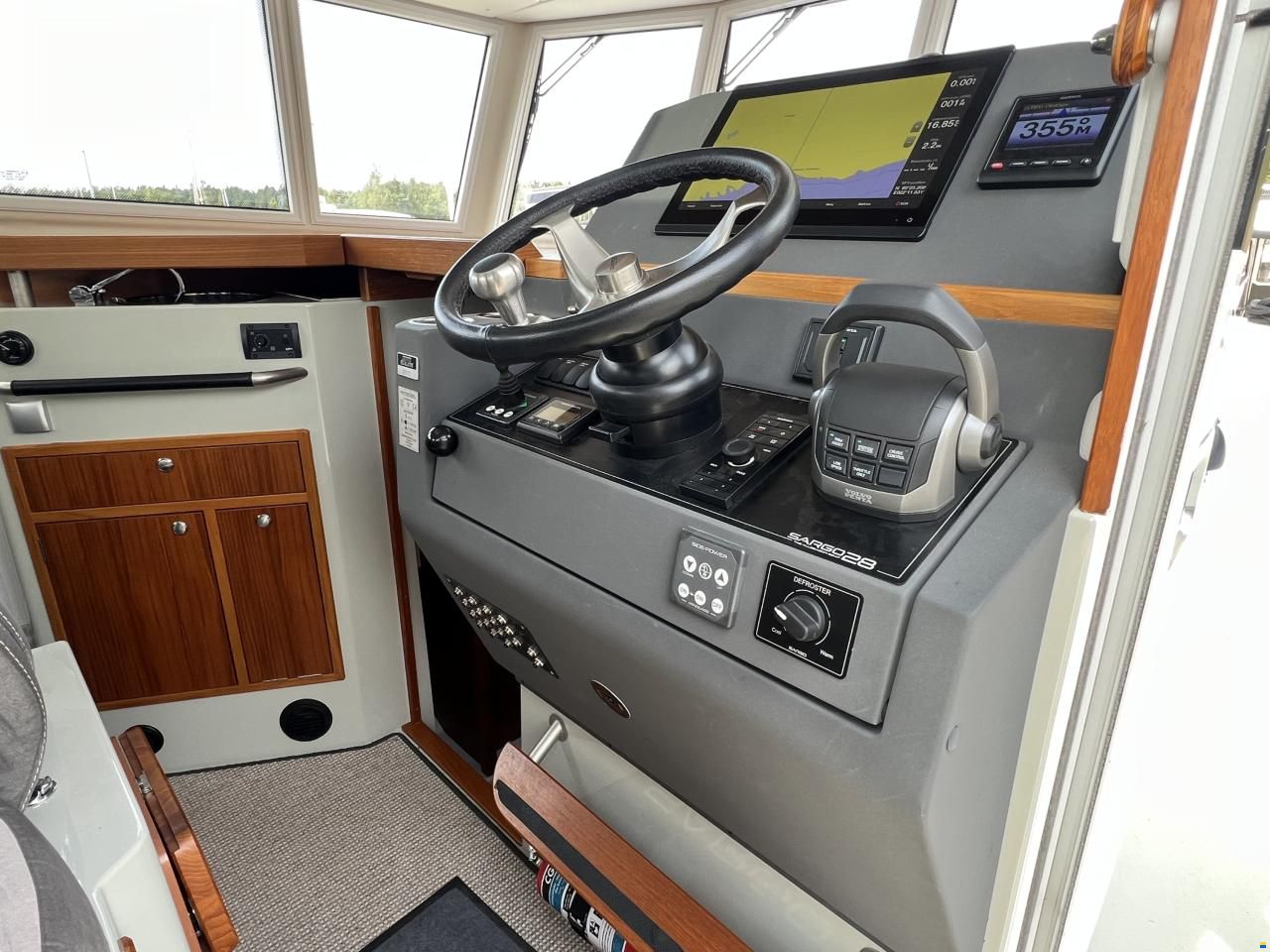 Sargo 28 Explorer