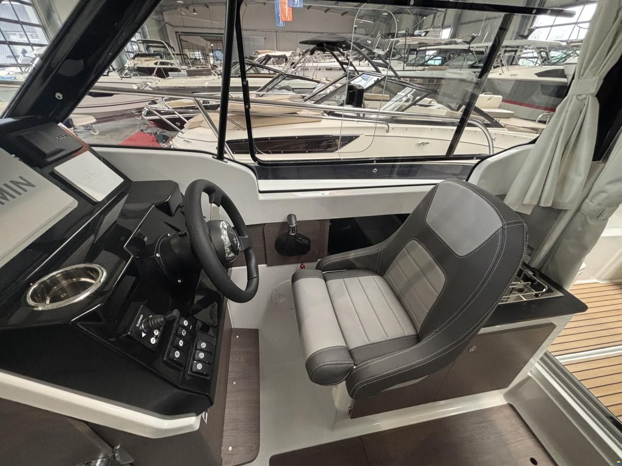 Jeanneau Merry Fisher 695 S2