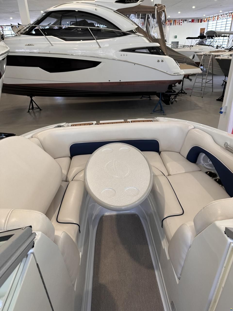Crownline E2