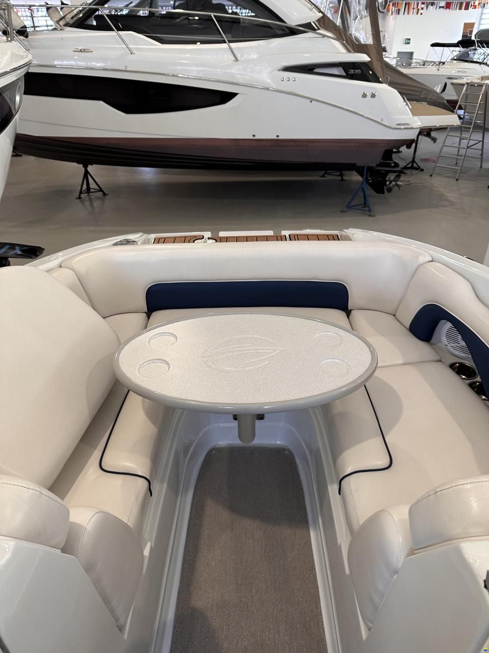 Crownline E2