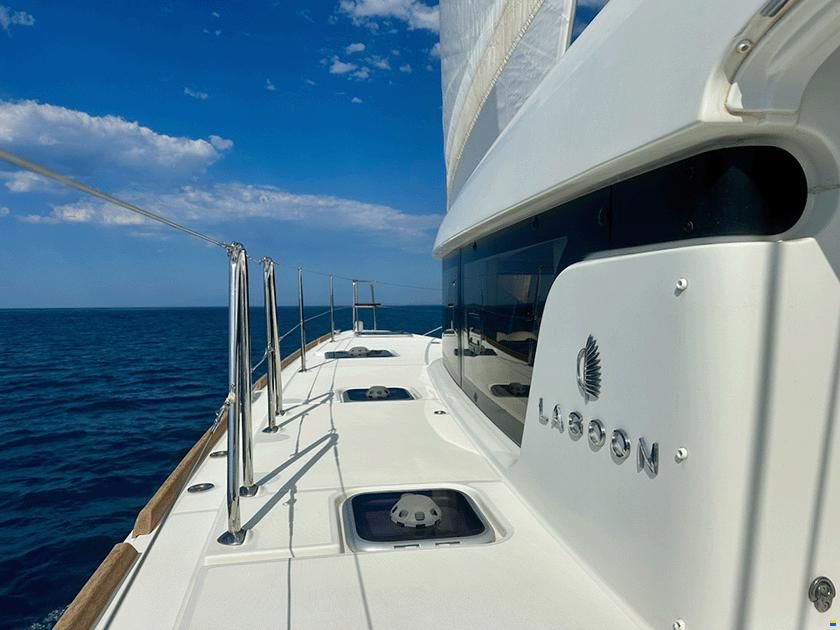 Lagoon 40