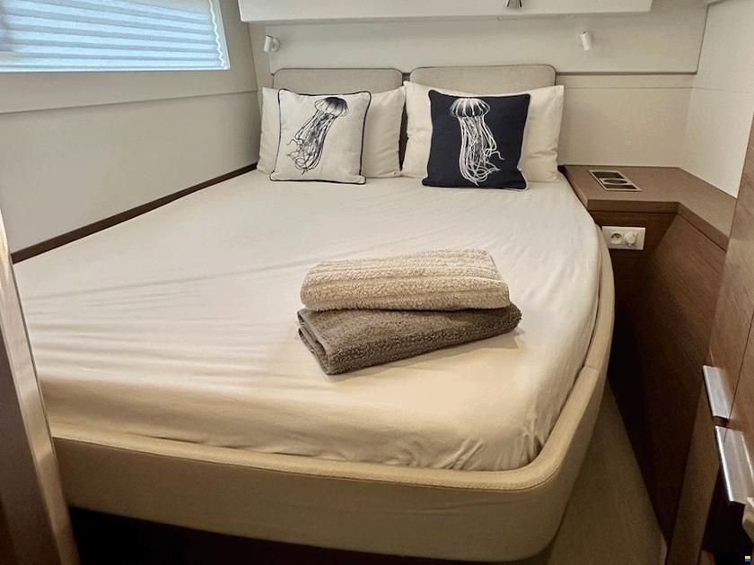 Lagoon 40